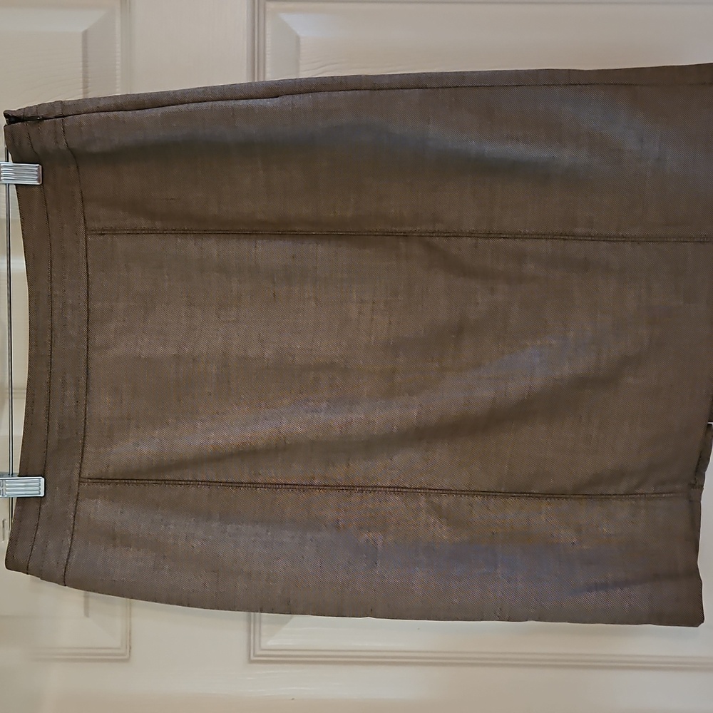 White House Black Market Skirt